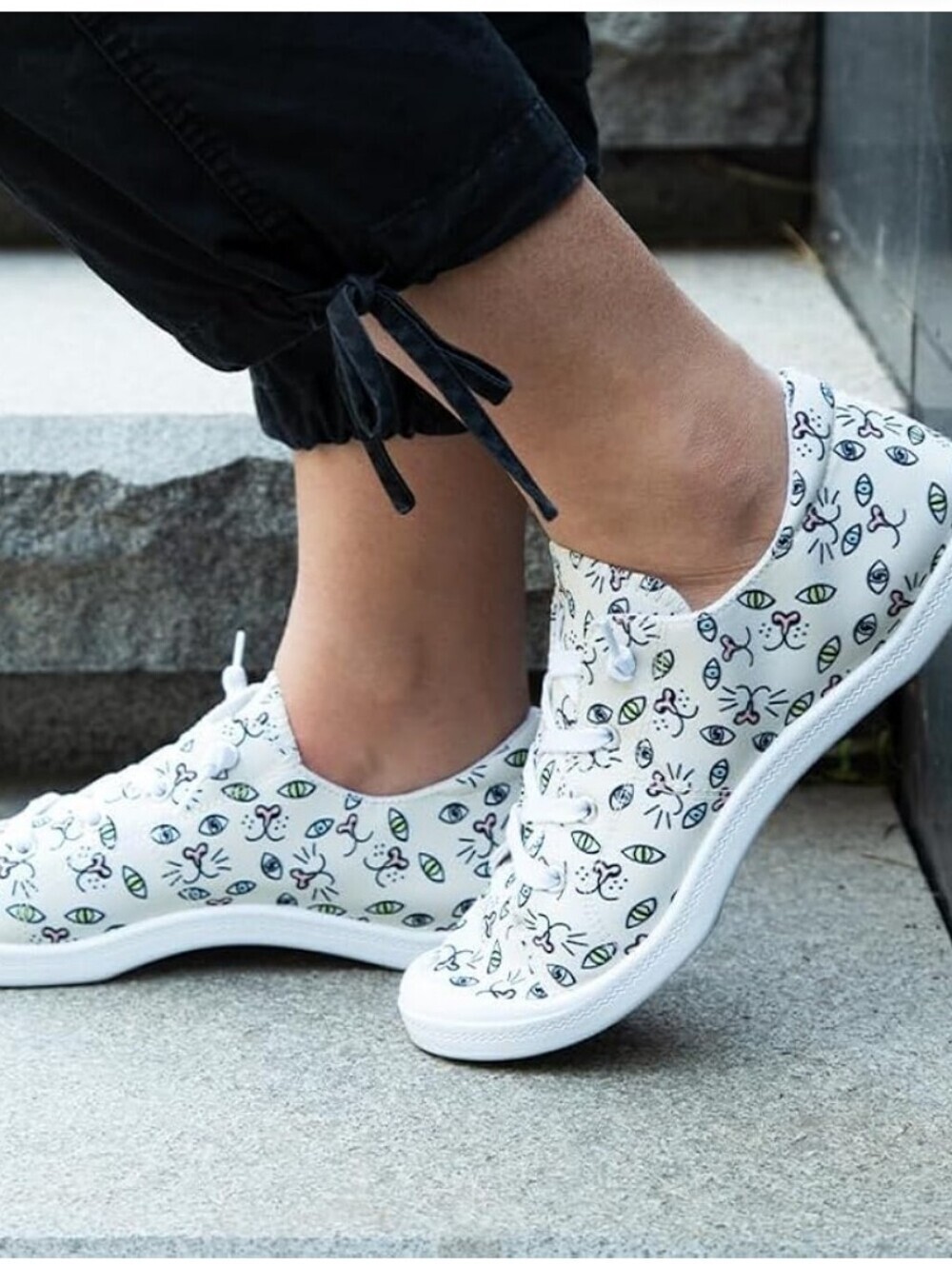 SKECHERS | Bobs Beach Bingo sneakers Kitty Print Sz.6.5